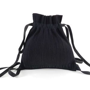 Issey Miyake Black Pleated Drawstring Pouch Crossbody